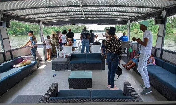 1-Hour Boat Cruise with Aqua Lounge Cruises on the Vaal River