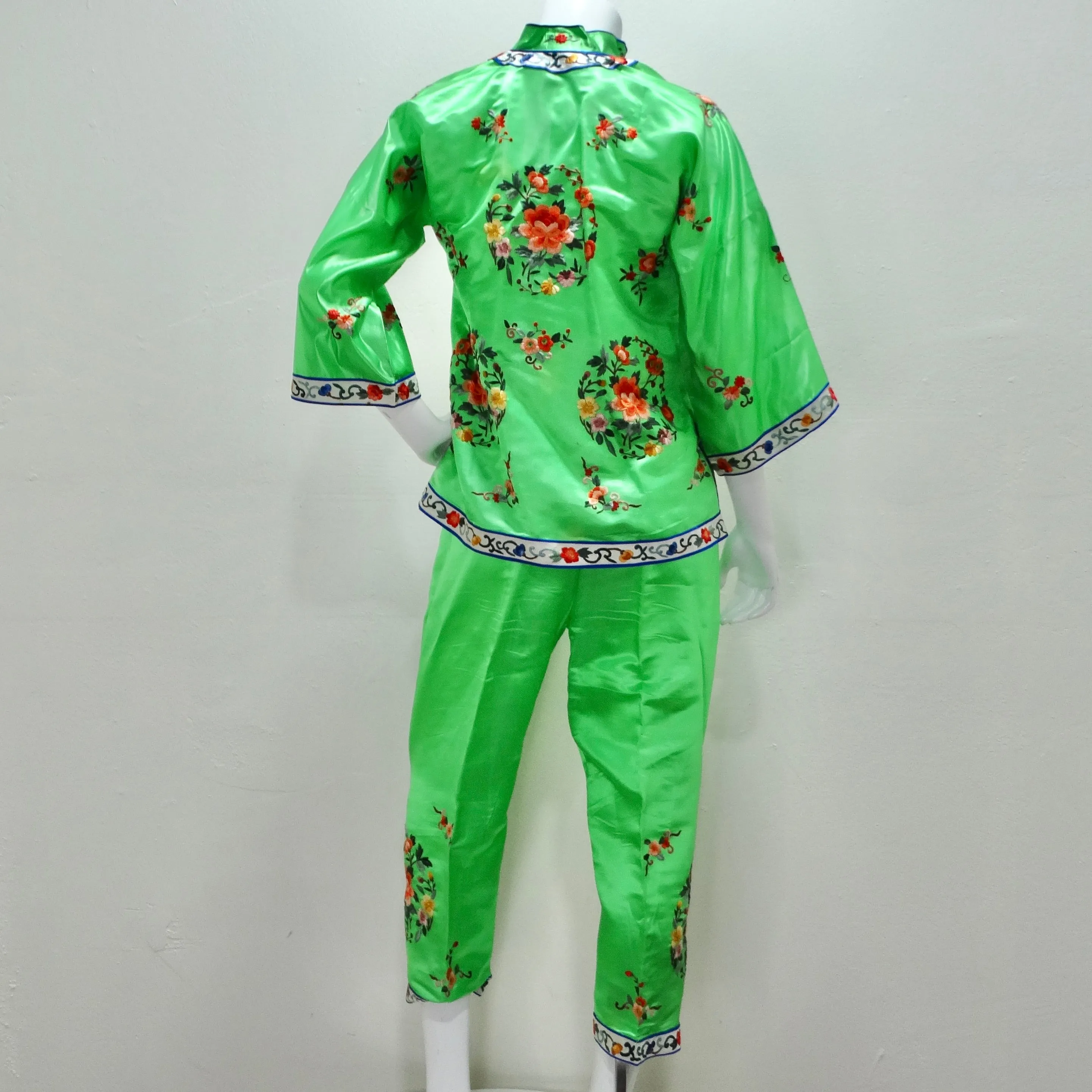 1970s Bright Green Satin Chinese Pajamas