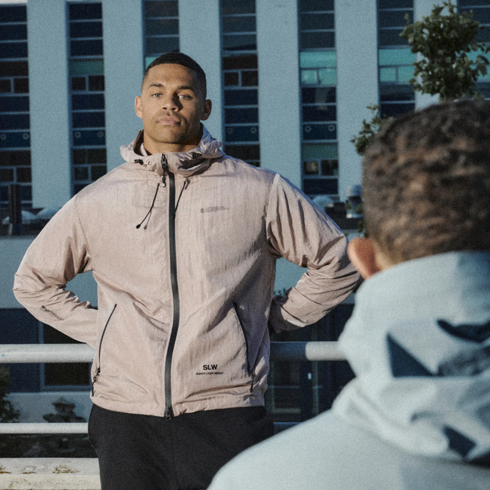 Olympus Crisp Windbreaker - Dusty Red