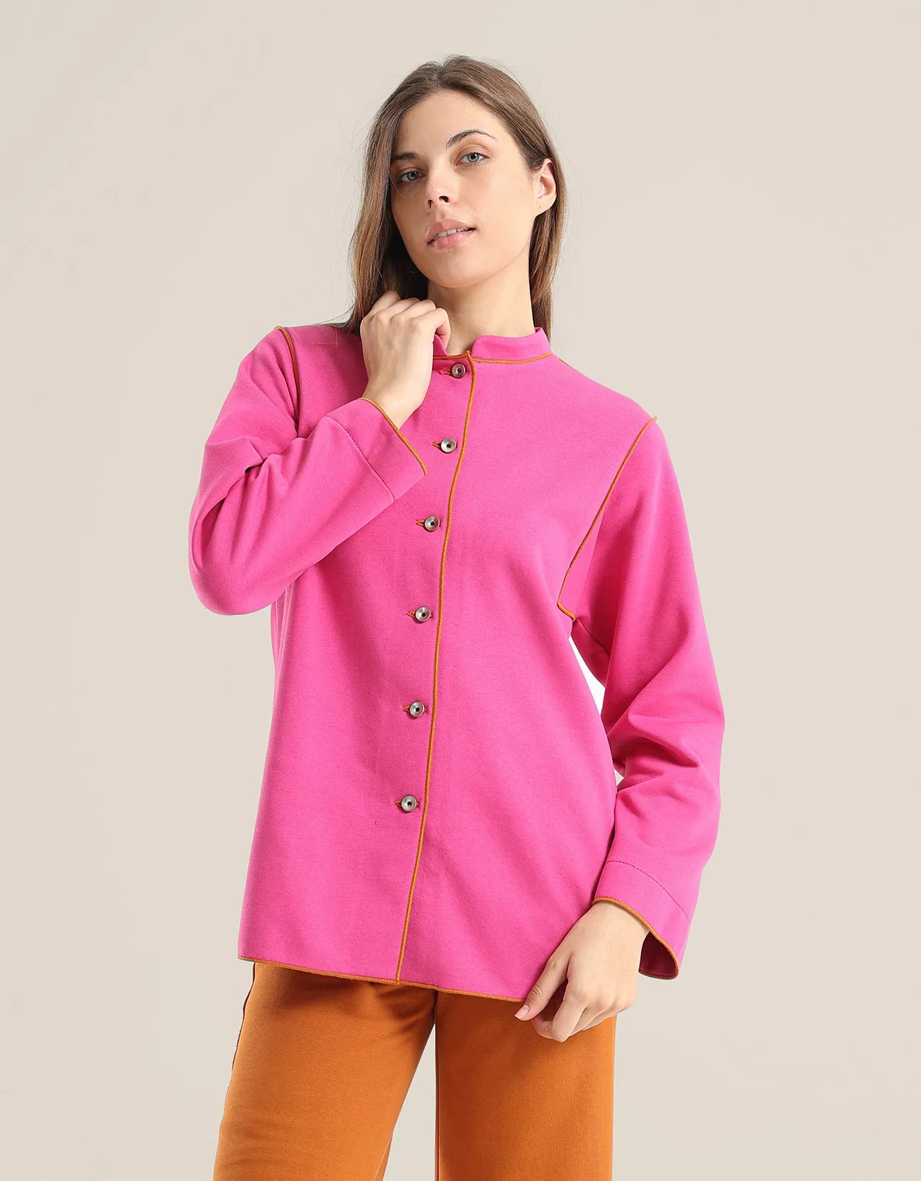 Shirt Jacket with round hem with slits