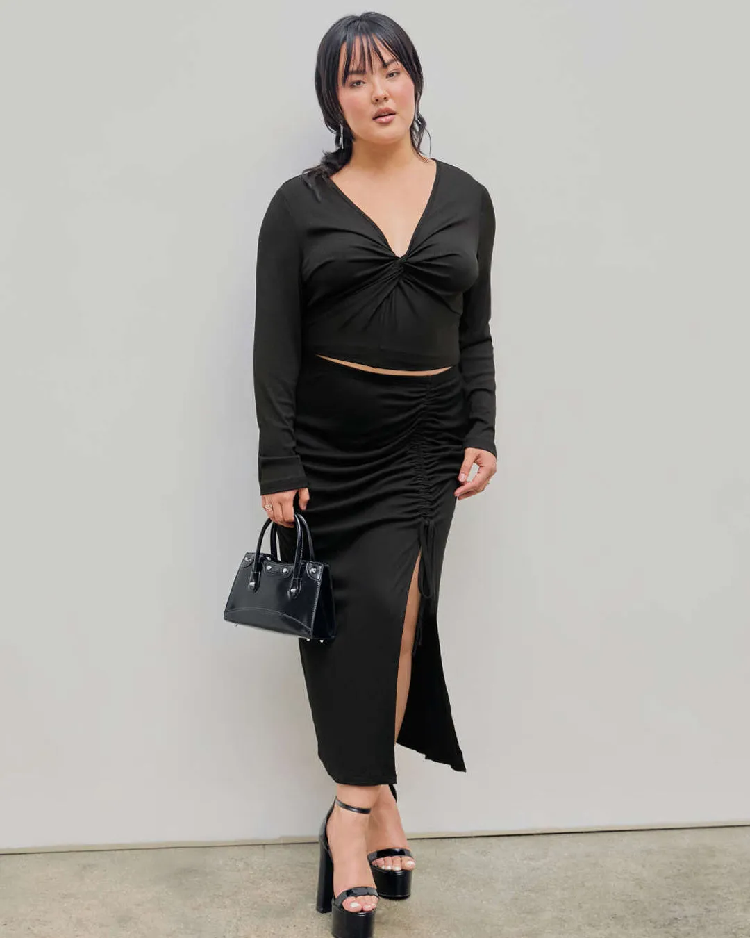 Solid Drawstring Split Maxi Black Skirt Curve & Plus